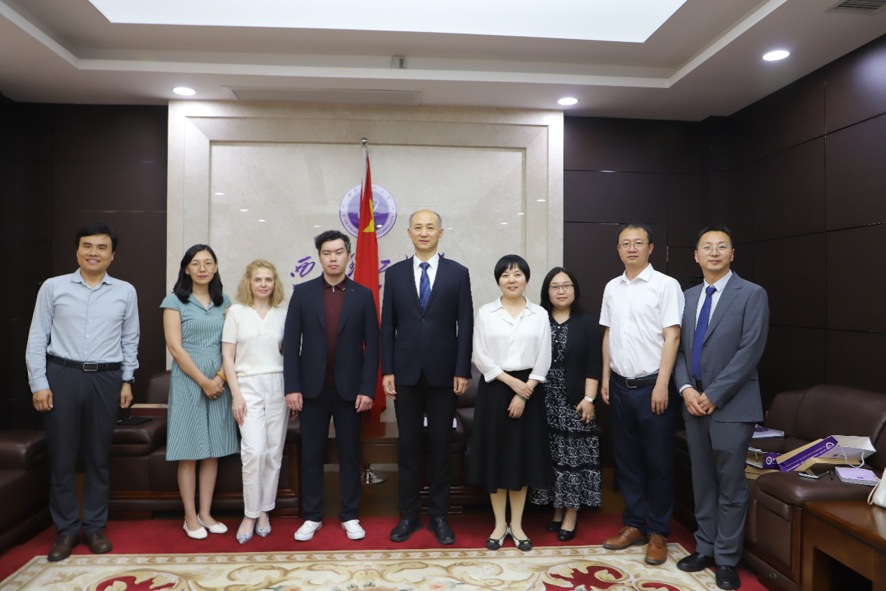 Delegation from Kazakhstan’s Eurasian Innovation University Visits XUT